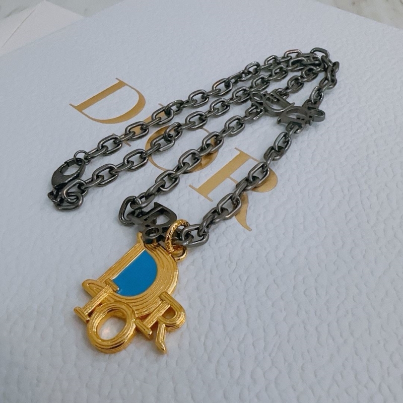 chr1st1an D10r necklaces